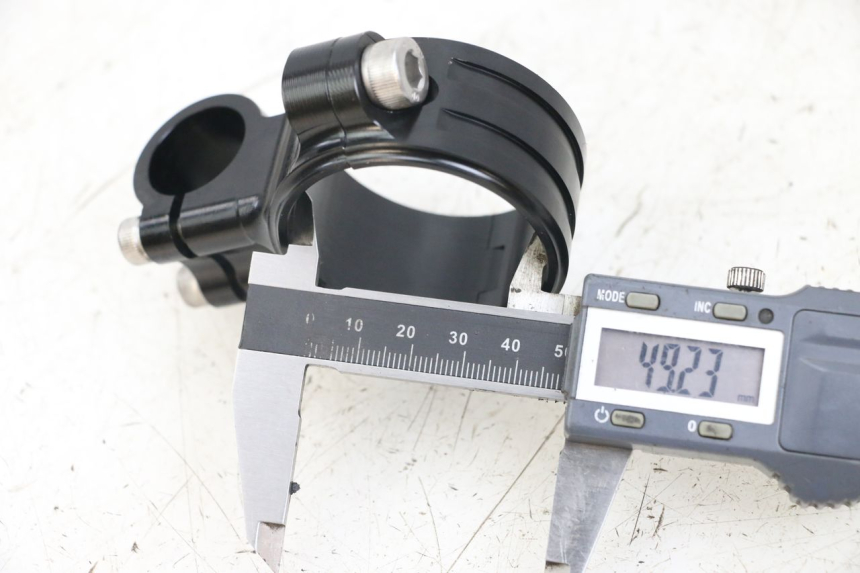 photo de LENKER HALTER ARCHIVE CAFE RACER 4T 50 (2019 - 2024) - Zoom auf Gebrauchszustand