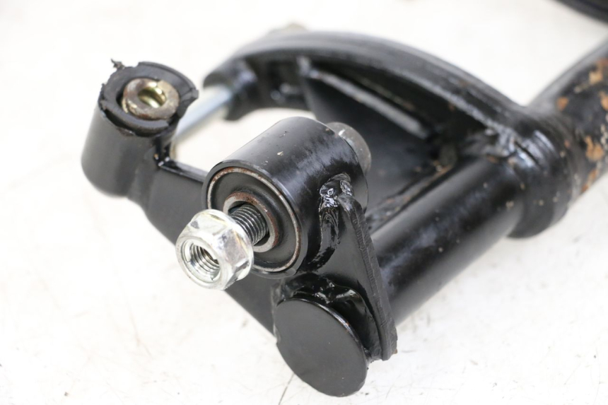 photo de MOTORHALTERUNG KYMCO AGILITY 4T 50 (2018 - 2022) - Alternative Perspektive