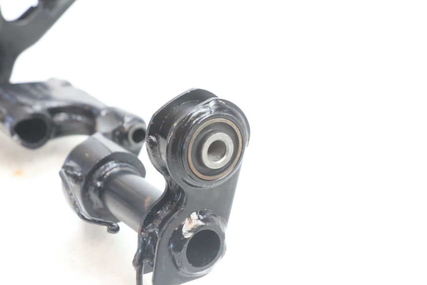 photo de MOTORHALTER KYMCO AGILITY CITY 16P 125 (2015 - 2024) - Details der Befestigungspunkte