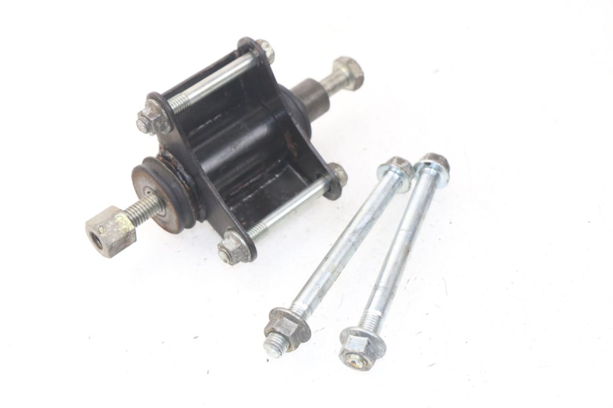 photo de MOTORHALTERUNG HONDA CA REBEL 125 (1995 - 2001) - Detailansicht des Bauteils