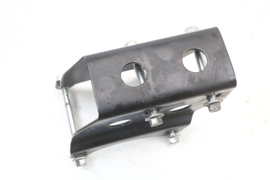 photo de MOTORHALTER ARCHIVE CAFE RACER 4T 50 (2019 - 2024) - Details der Befestigungspunkte