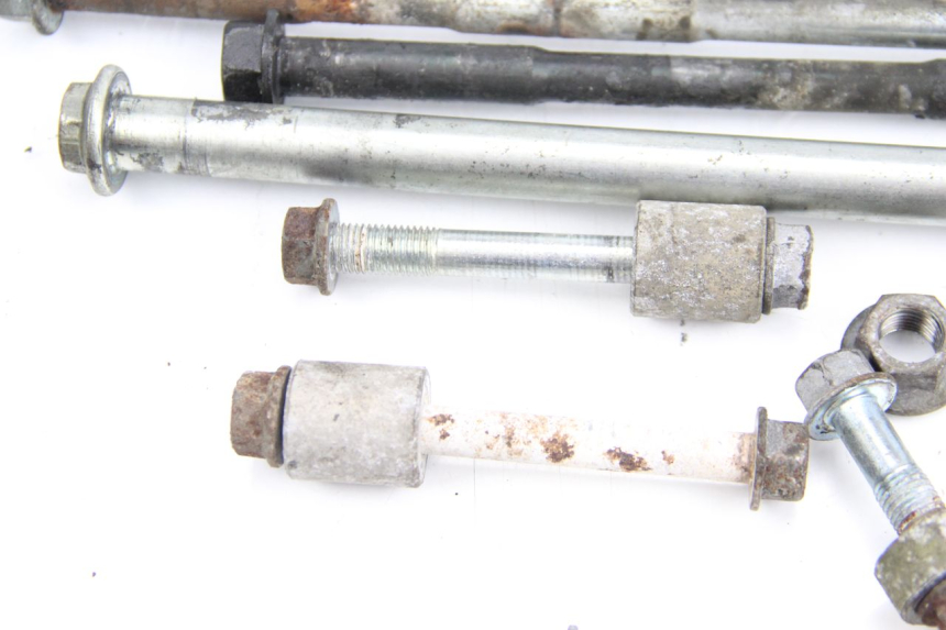 photo de MOTORHALTER HONDA CBR F SC21 1000 (1986 - 1992) - Zoom auf Gebrauchszustand