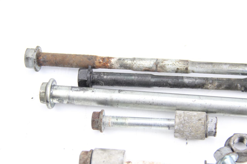 photo de MOTORHALTER HONDA CBR F SC21 1000 (1986 - 1992) - Oberflächenzustand und Material