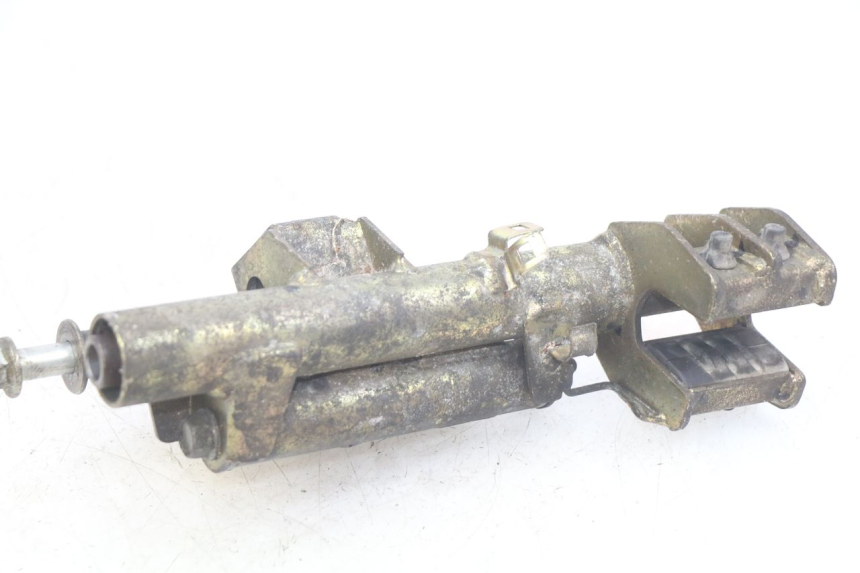 photo de MOTORHALTERUNG HONDA FES PANTHEON 2T 125 (1998 - 2002) - Alternative Perspektive