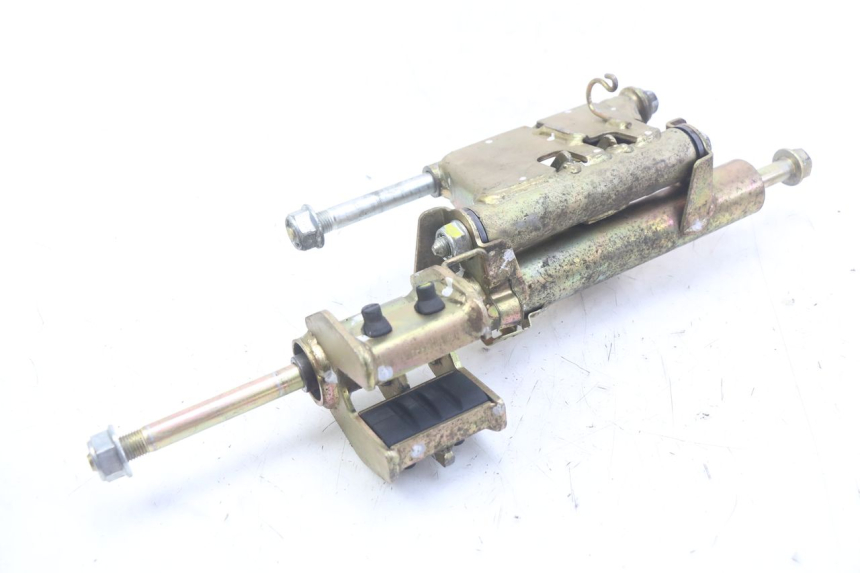 photo de MOTORHALTERUNG HONDA FES PANTHEON 2T 125 (1998 - 2002) - Zoom auf Gebrauchszustand