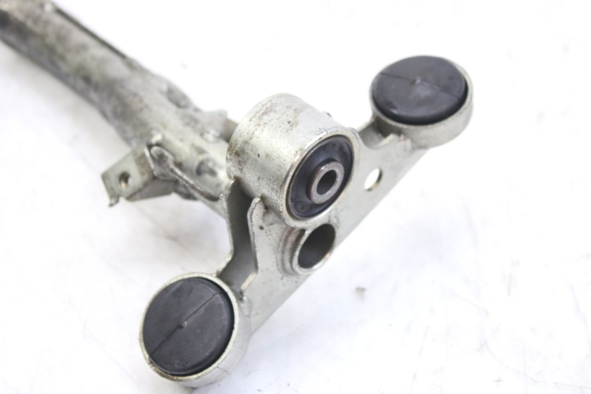 photo de MOTORHALTERUNG HONDA FES S-WING SWING ABS 125 (2007 - 2015) - Detailansicht des Bauteils