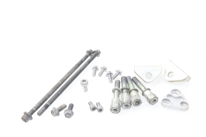 photo de MOTORHALTERUNG YAMAHA FJR ABS 1300 (2006 - 2012) - Detailansicht des Bauteils