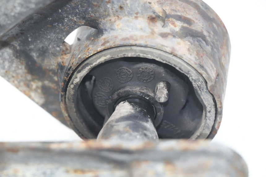 photo de MOTORHALTERUNG PIAGGIO FLY 100 (2006 - 2010) - Alternative Perspektive