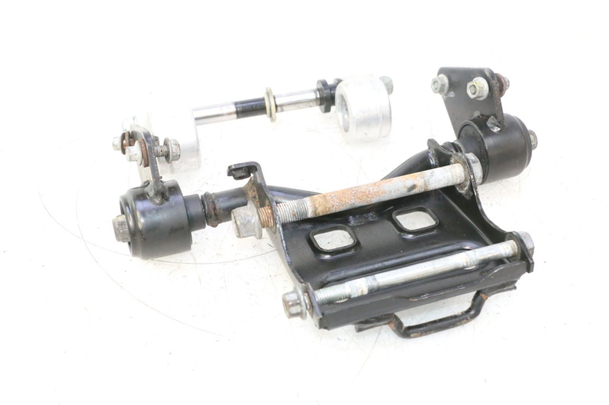 photo de MOTORHALTERUNG GILERA GP 800 (2007 - 2013) - Technische Nahaufnahme