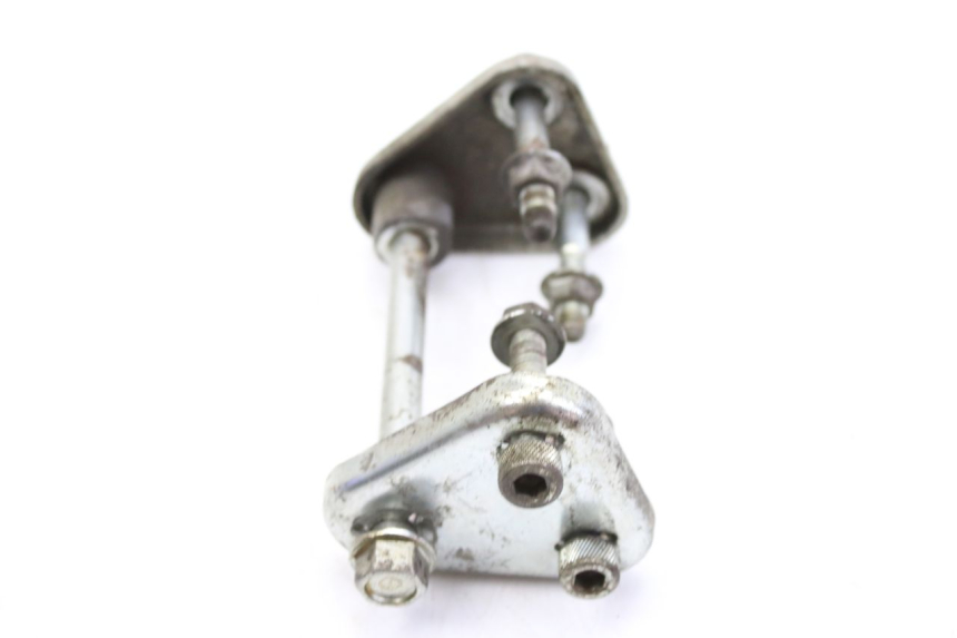 photo de MOTORHALTERUNG SYM HUSKY 125 (1999 - 2005) - Alternative Perspektive