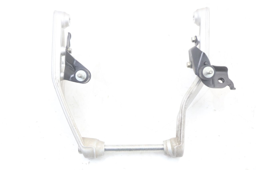 photo de MOTORHALTER HUSQVARNA SVARTPILEN 401 (2018 - 2023) - Details der Befestigungspunkte