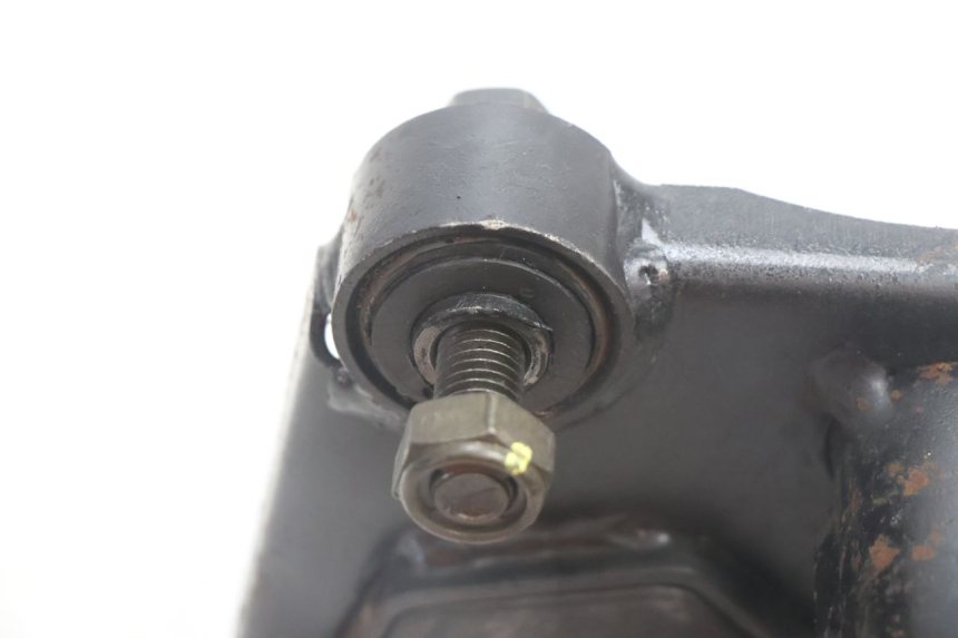 photo de MOTORHALTERUNG PEUGEOT KISBEE 2T 50 (2010 - 2017) - Charakteristische Merkmale