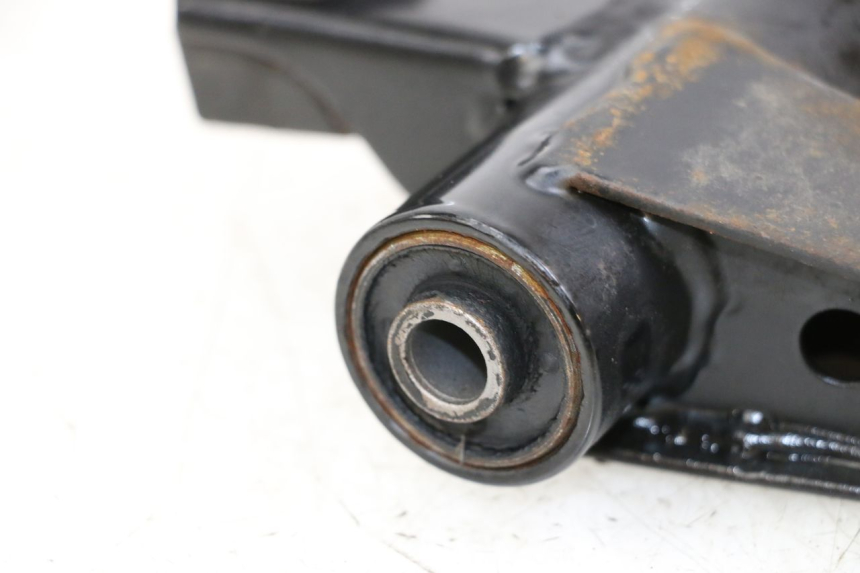 photo de MOTORHALTERUNG PEUGEOT KISBEE 4T 50 (2018 - 2022) - Zoom auf Gebrauchszustand