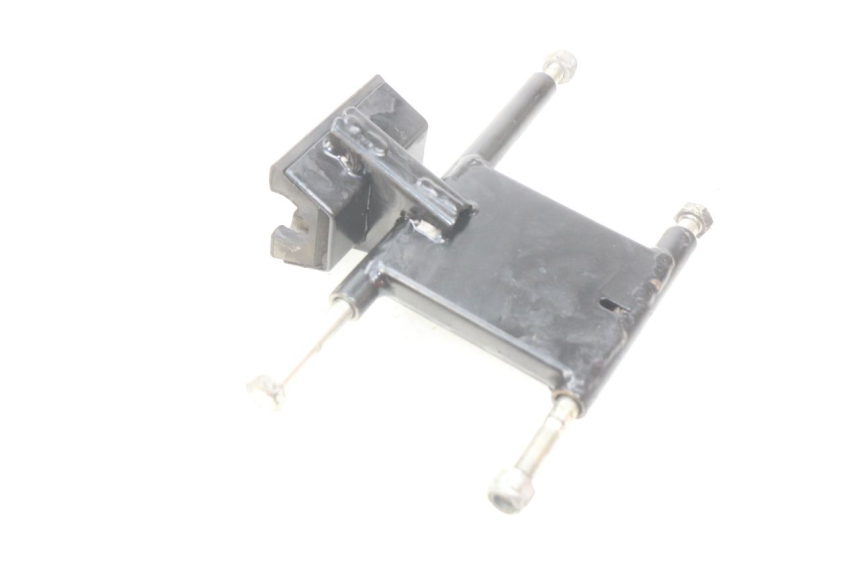 photo de MOTORHALTERUNG PEUGEOT LUDIX 2 PRO 4T 50 (2008 - 2013) - Zoom auf Gebrauchszustand