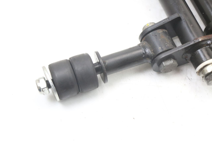 photo de MOTORHALTER PIAGGIO MP3 HPE 350 (2018 - 2020) - Details der Befestigungspunkte