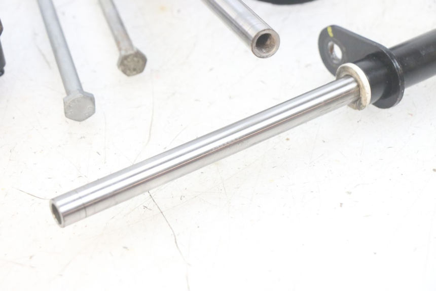 photo de MOTORHALTER PIAGGIO MP3 HPE 300 (2019 - 2026) - Charakteristische Merkmale