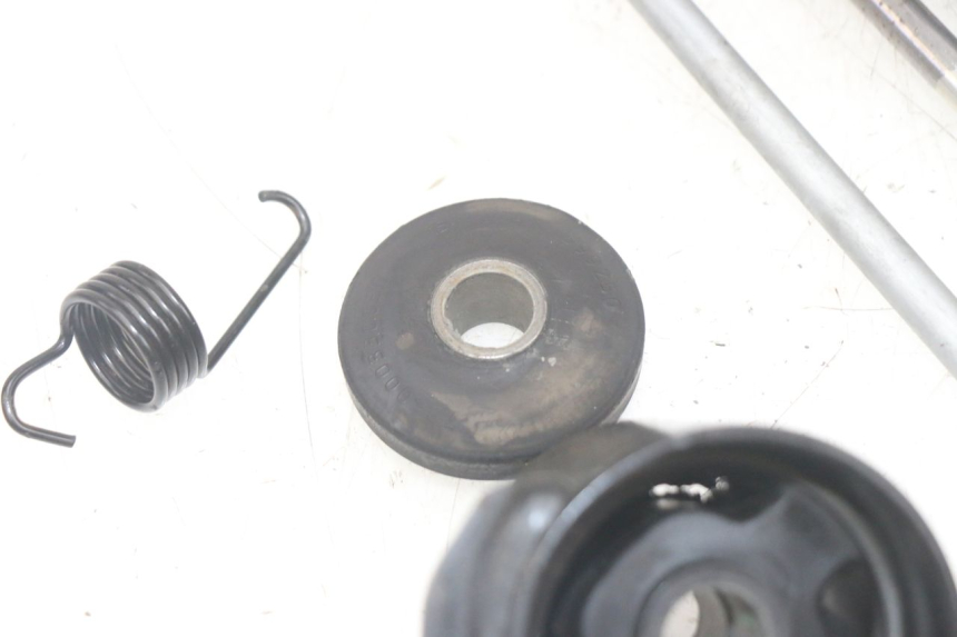 photo de MOTORHALTER PIAGGIO MP3 HPE 300 (2019 - 2026) - Oberflächenzustand und Material