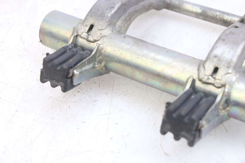 photo de MOTORHALTERUNG HONDA PCX (JF47) 125 (2012 - 2013) - Zoom auf Gebrauchszustand