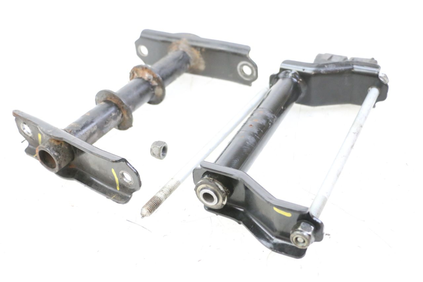 photo de MOTORHALTERUNG PEUGEOT CITYSTAR 125 (2011 - 2017) - Gesamtansicht des Produkts