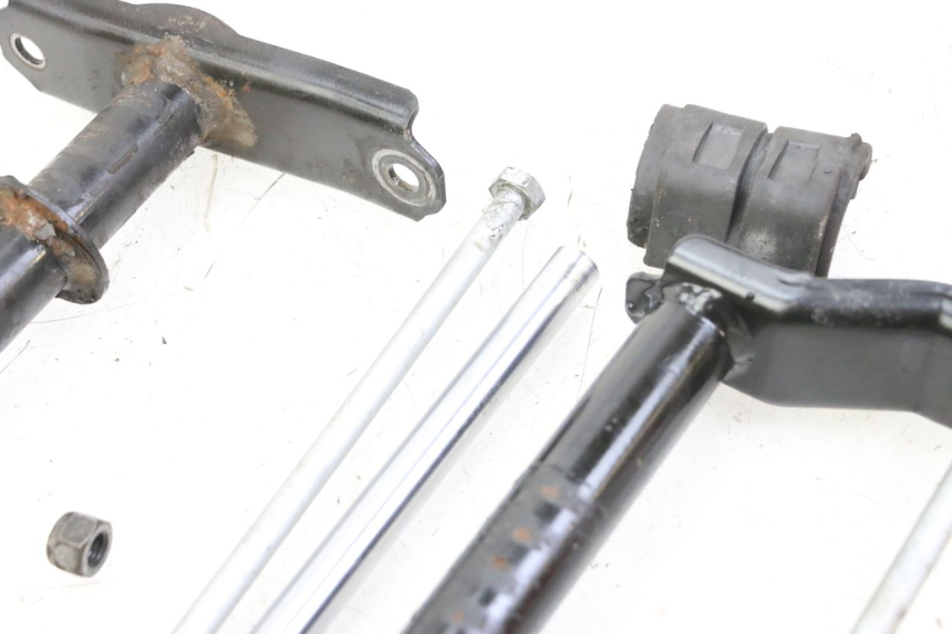 photo de MOTORHALTERUNG PEUGEOT CITYSTAR 125 (2011 - 2017) - Details der Befestigungspunkte