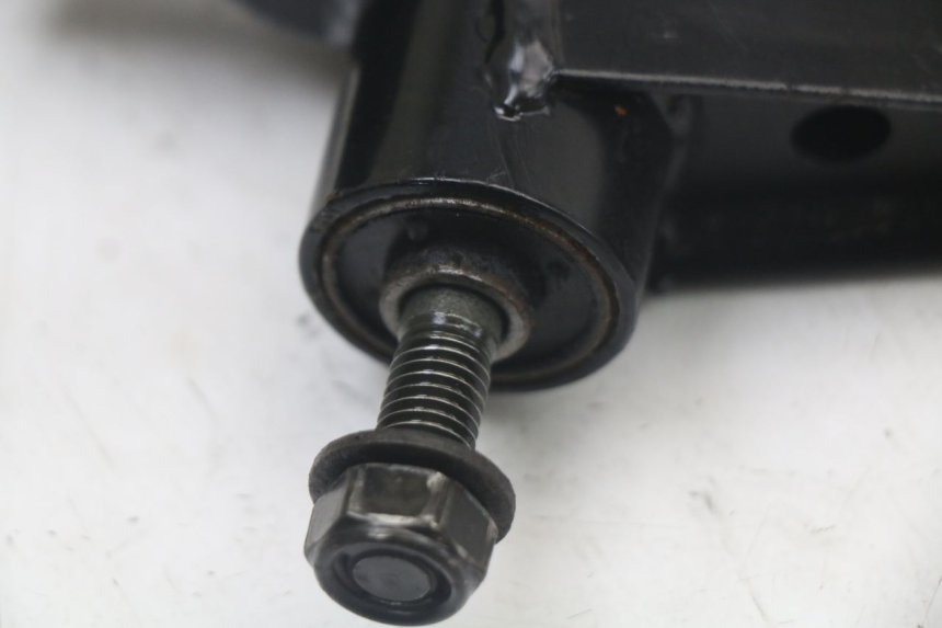 photo de MOTORHALTER PEUGEOT STREETZONE 4T 50 (2018 - 2023) - Gesamtansicht des Produkts