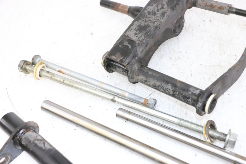 photo de MOTORHALTER PIAGGIO VESPA GRANTURISMO 200 (2004 - 2005) - Geprüftes Gebrauchtteil