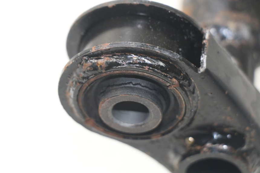 photo de MOTORHALTERUNG DAELIM S3 125 (2010 - 2017) - Detailansicht des Bauteils