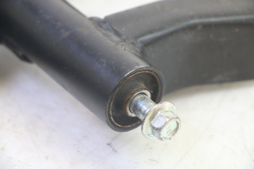 photo de MOTORHALTER JM MOTORS SANTANA EVO 50 (2024 - 2026) - Details der Befestigungspunkte