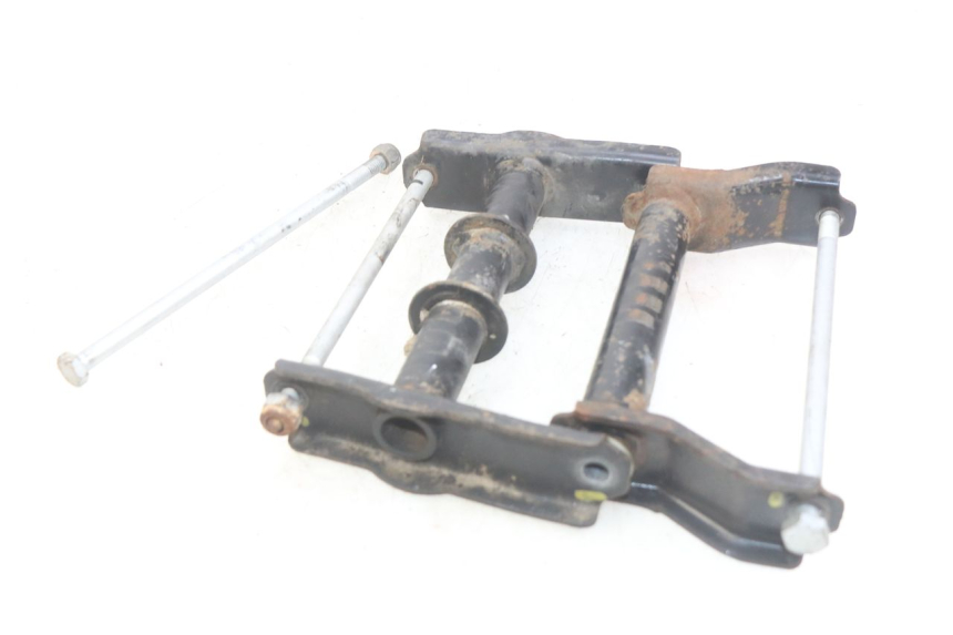 photo de MOTORHALTERUNG PEUGEOT SATELIS 125 (2006 - 2009) - Weitere Ansicht des Artikels