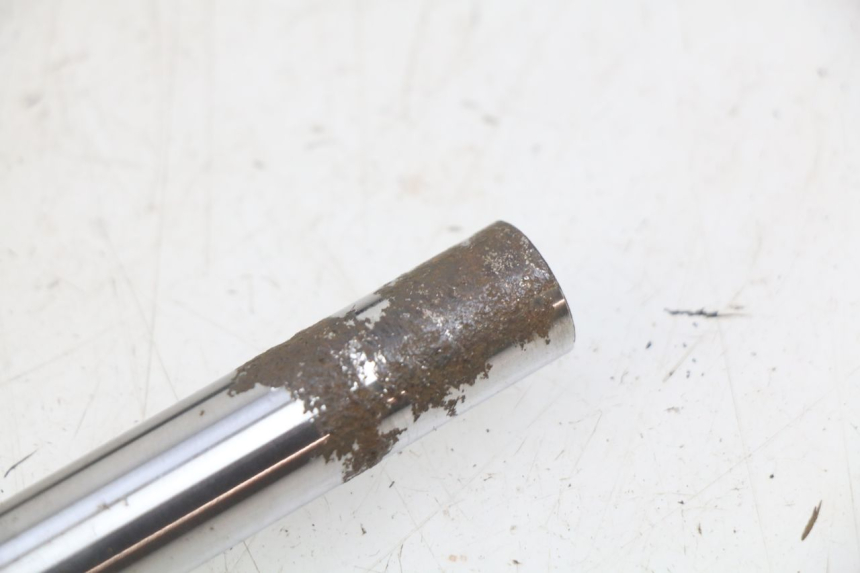 photo de MOTORHALTERUNG PEUGEOT SATELIS 125 (2006 - 2009) - Alternative Perspektive