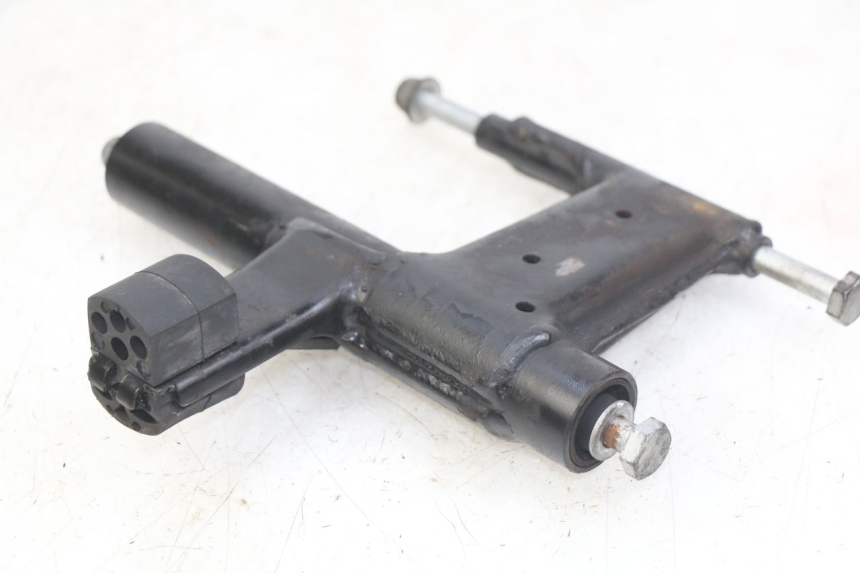 photo de MOTORHALTERUNG APRILIA SCARABEO 100 (2003 - 2012) - Technische Nahaufnahme