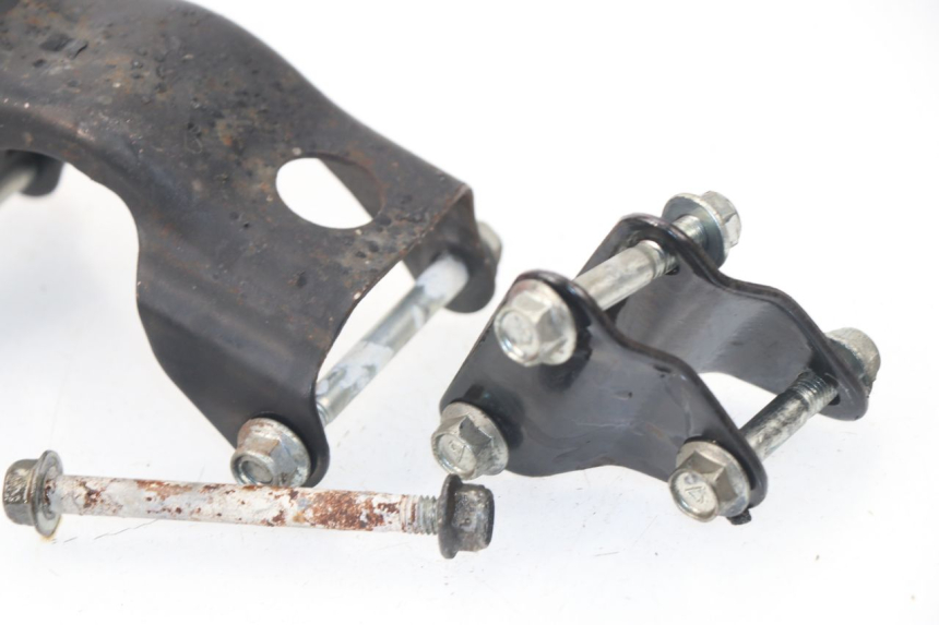 photo de MOTORHALTER SUZUKI TU X TUX VOLTY 125 (1999 - 2001) - Alternative Perspektive