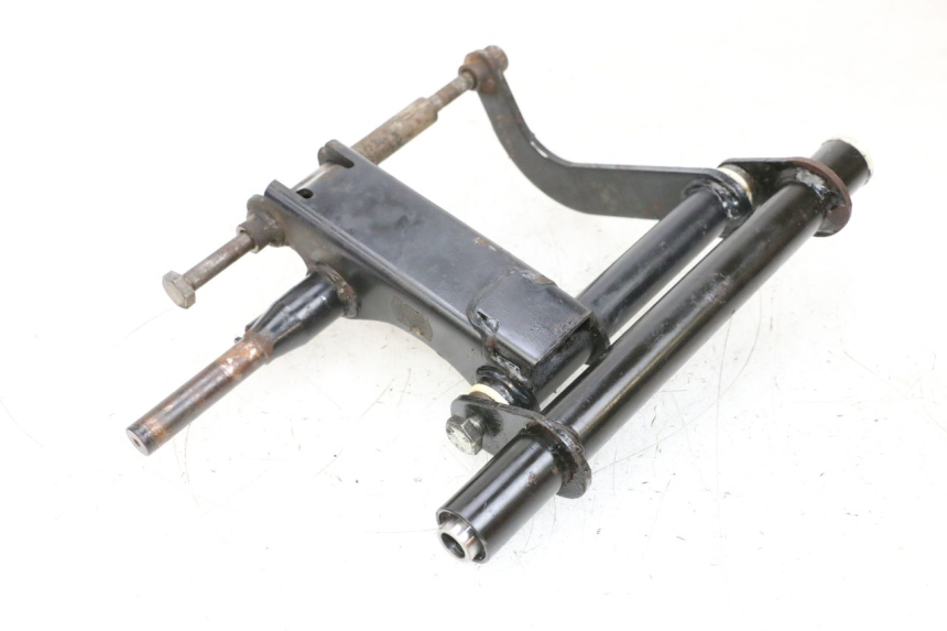 photo de MOTORHALTER PIAGGIO VESPA GTS SUPER IE 125 (2009 - 2016) - Details der Befestigungspunkte