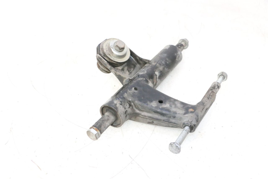 photo de MOTORHALTERUNG PIAGGIO VESPA PRIMAVERA 2T 50 (2013 - 2018) - Oberflächenzustand und Material
