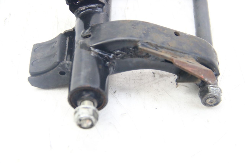 photo de MOTORHALTERUNG HONDA VISION NSC R 50 (2013 - 2015) - Detailansicht des Bauteils