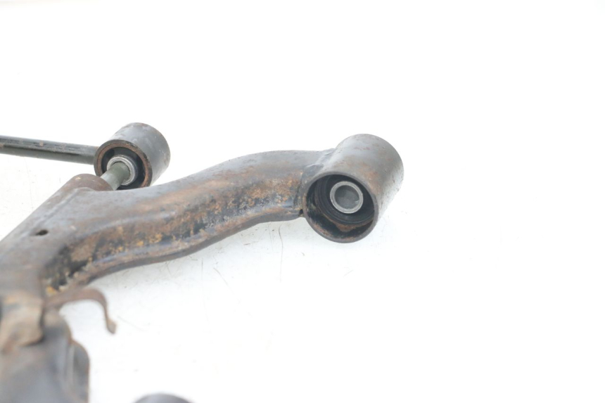 photo de MOTORHALTERUNG YAMAHA XMAX X-MAX 125 (2006 - 2009) - Details der Befestigungspunkte