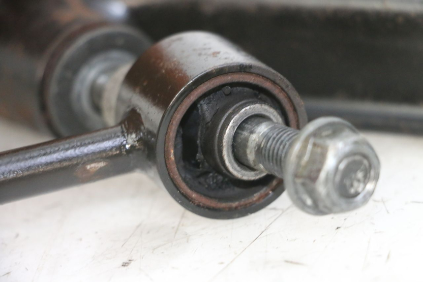 photo de MOTORHALTERUNG YAMAHA X-MAX XMAX 125 (2010 - 2013) - Detailansicht des Bauteils