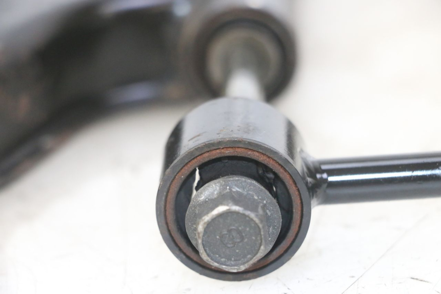 photo de MOTORHALTERUNG YAMAHA X-MAX XMAX 125 (2010 - 2013) - Technische Nahaufnahme