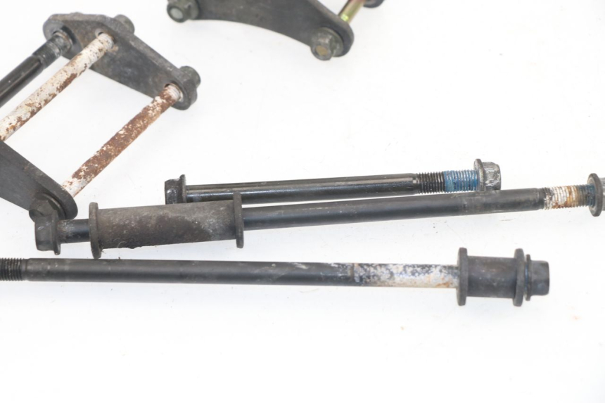 photo de MOTORHALTERUNG SUZUKI XF FREEWIND 650 (1997 - 2003) - Detailansicht des Bauteils