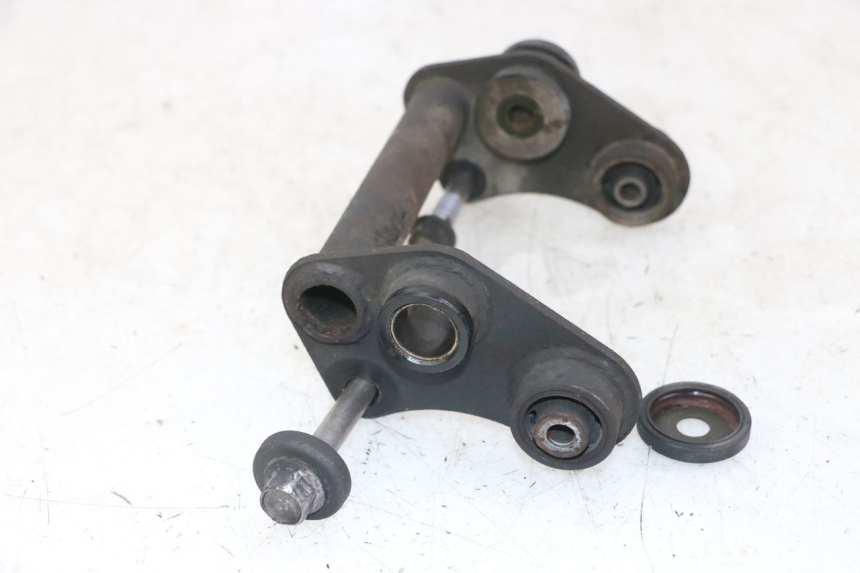 photo de MOTORHALTERUNG YAMAHA FZS FAZER 600 (2001 - 2003) - Detailansicht des Bauteils