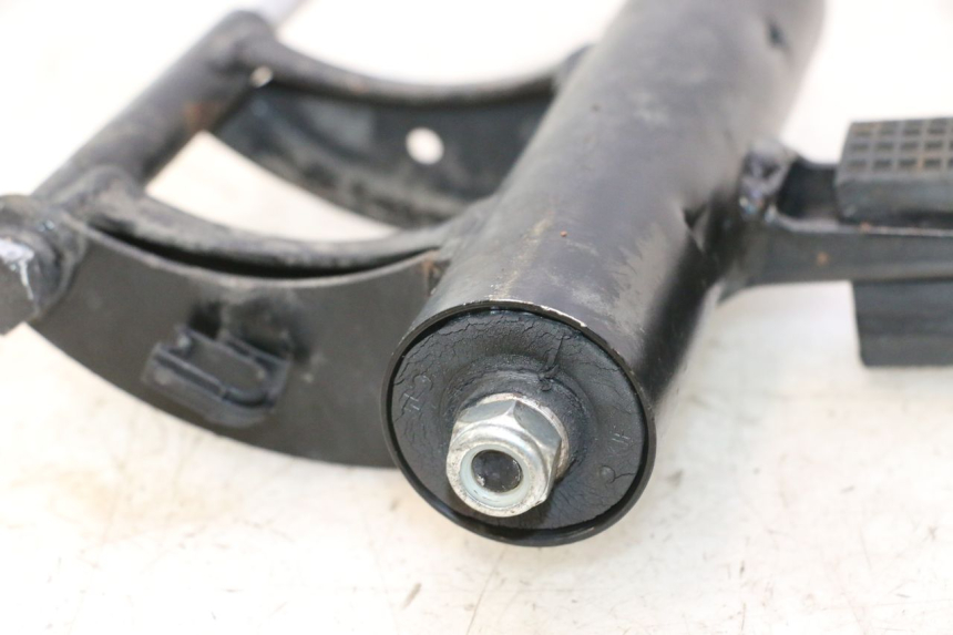photo de MOTORHALTERUNG PIAGGIO ZIP 2T 50 (2009 - 2019) - Geprüftes Gebrauchtteil