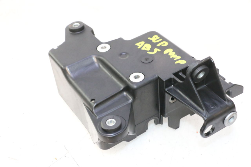 photo de ABS-PUMPENHALTER PIAGGIO MP3 HPE 530 (2022 - 2026) - Detailansicht des Bauteils