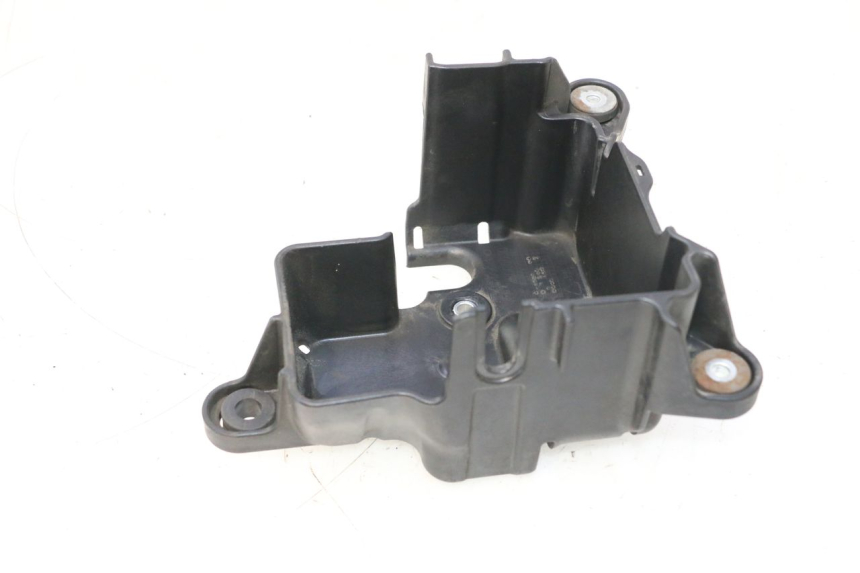 photo de ABS-PUMPENHALTER PIAGGIO MP3 500 (2016 - 2018) - Technische Nahaufnahme
