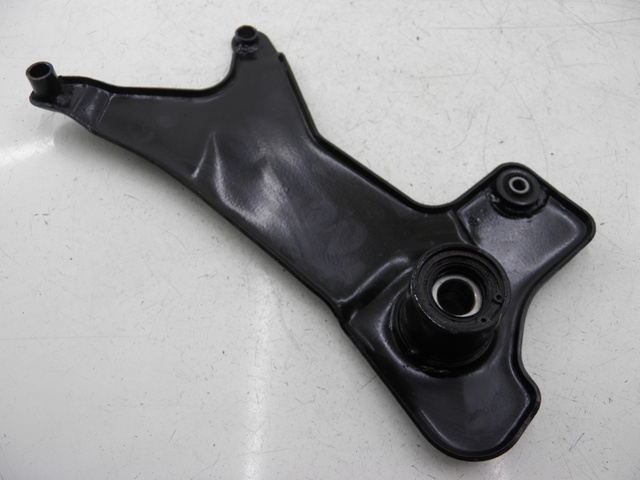 photo de AUSPUFFHALTERUNG BENZHOU YY50QT31 VINTAGE 50 (2009 - 2012) - Detailansicht des Bauteils