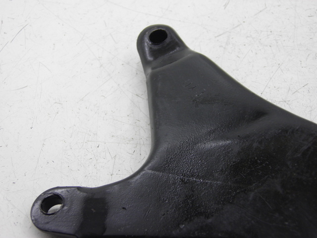 photo de AUSPUFFHALTERUNG BENZHOU YY50QT31 VINTAGE 50 (2009 - 2012) - Zoom auf Gebrauchszustand