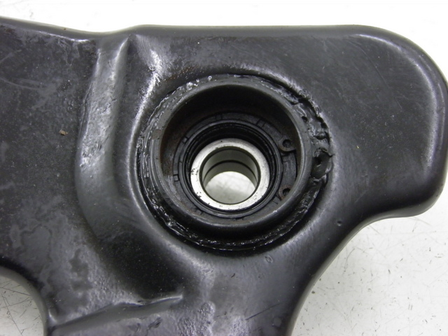 photo de AUSPUFFHALTERUNG BENZHOU YY50QT31 VINTAGE 50 (2009 - 2012) - Alternative Perspektive