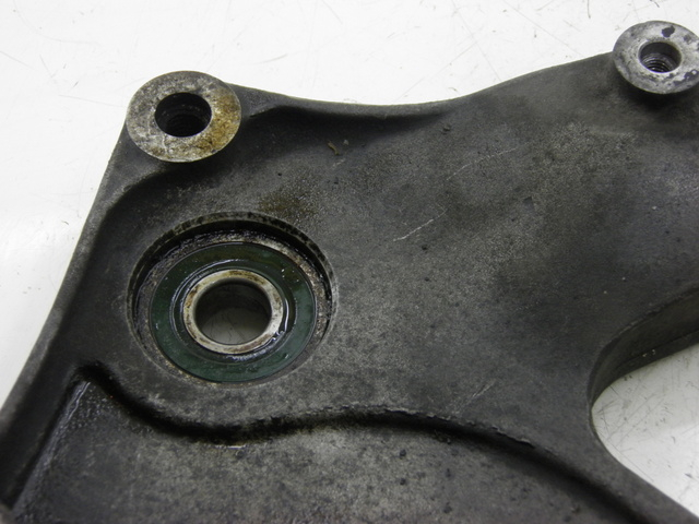 photo de AUSPUFFHALTERUNG PIAGGIO SUPER LX 125 (2000 - 2003) - Zoom auf Gebrauchszustand