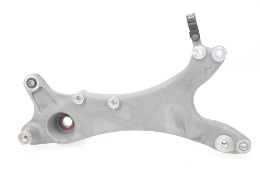 photo de AUSPUFFHALTERUNG KYMCO AGILITY CITY 16P 125 (2015 - 2021) - Hauptansicht