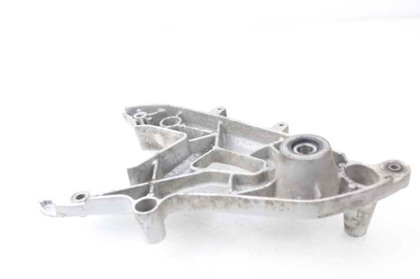 photo de AUSPUFFHALTERUNG YAMAHA CYGNUS X INJECTION 125 (2007 - 2013) - Detailansicht des Bauteils