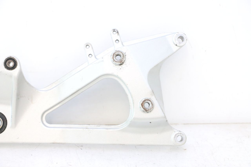 photo de AUSPUFFHALTERUNG CF MOTO E-CHARM 125 (2005 - 2008) - Geprüftes Gebrauchtteil